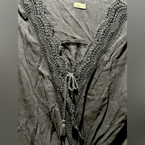 🌻Hollister Drape Top Long Sleeves. - Picture 3 of 4